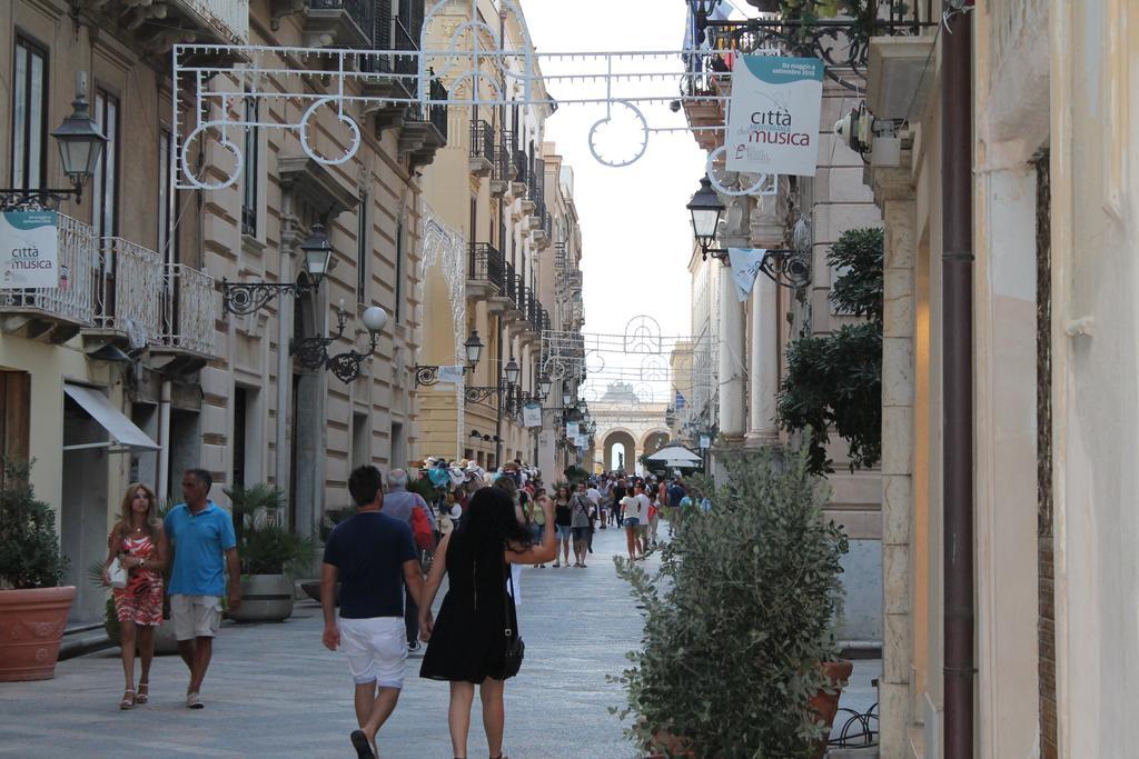Torrearsa 17 Bed & Breakfast Trapani Exterior photo